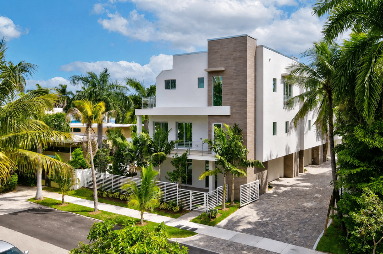 Beverly Las Olas — Multifamily/Residential renovation by BellTower Associates in Fort Lauderdale, Florida